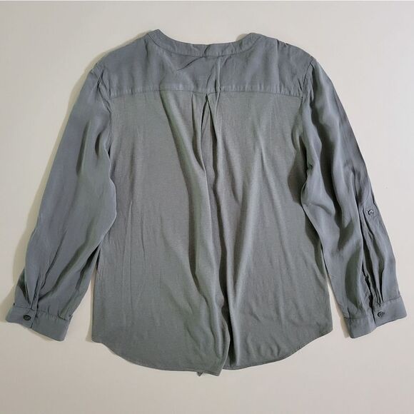 Chico's Madison Tie Front Hi-Low Fatigue Green Long Sleeve Top - Picture 16 of 16